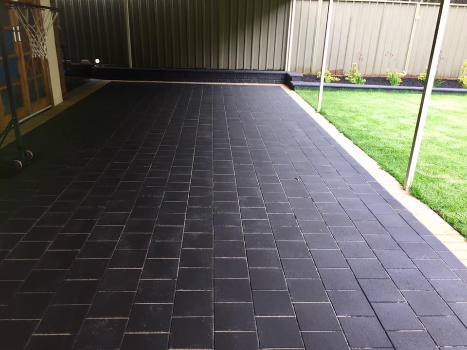 outdoor black pavers